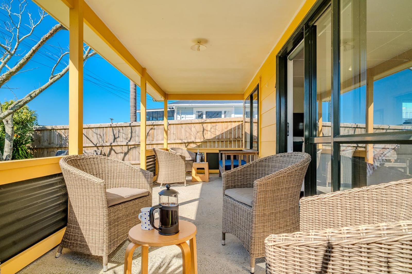 Fun Family Bach, Close To Beach And Shops! 와이히 외부 사진